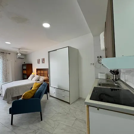 Casita De Pizarro 公寓 *
